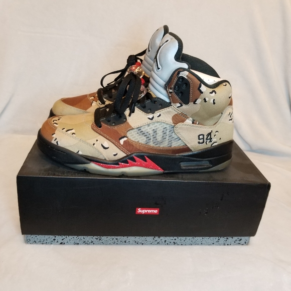 SUPREME × JORDAN RETRO 5 DESERT CAMO SIZE 10 - Picture 2 of 4